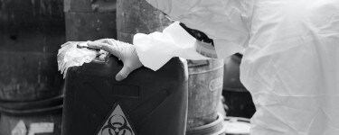 Ressources pour les éclaboussures et l’exposition aux produits chimiques