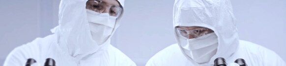 DuPont Tyvek IsoClean Garments